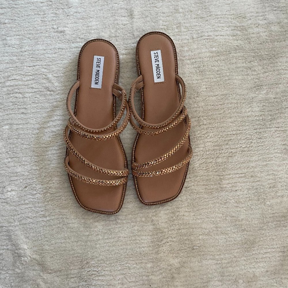 STEVEN MADDEN STARIE RHINESTONES GOLD SANDALS